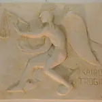 Mira ホームステイ トロギール