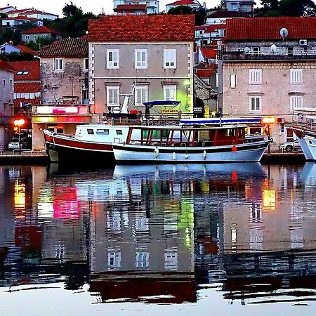 Rum i privatbostad Mira