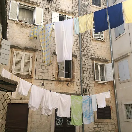 Mira * Trogir