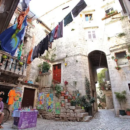 Mira Privatunterkunft Trogir